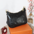 Leonie schwarz Bag - Umhängetasche